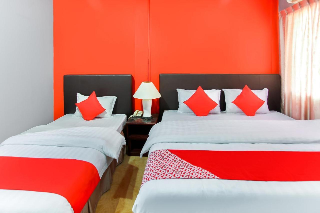 Oyo 89478 Lkh Motel Кота-Кинабалу Экстерьер фото
